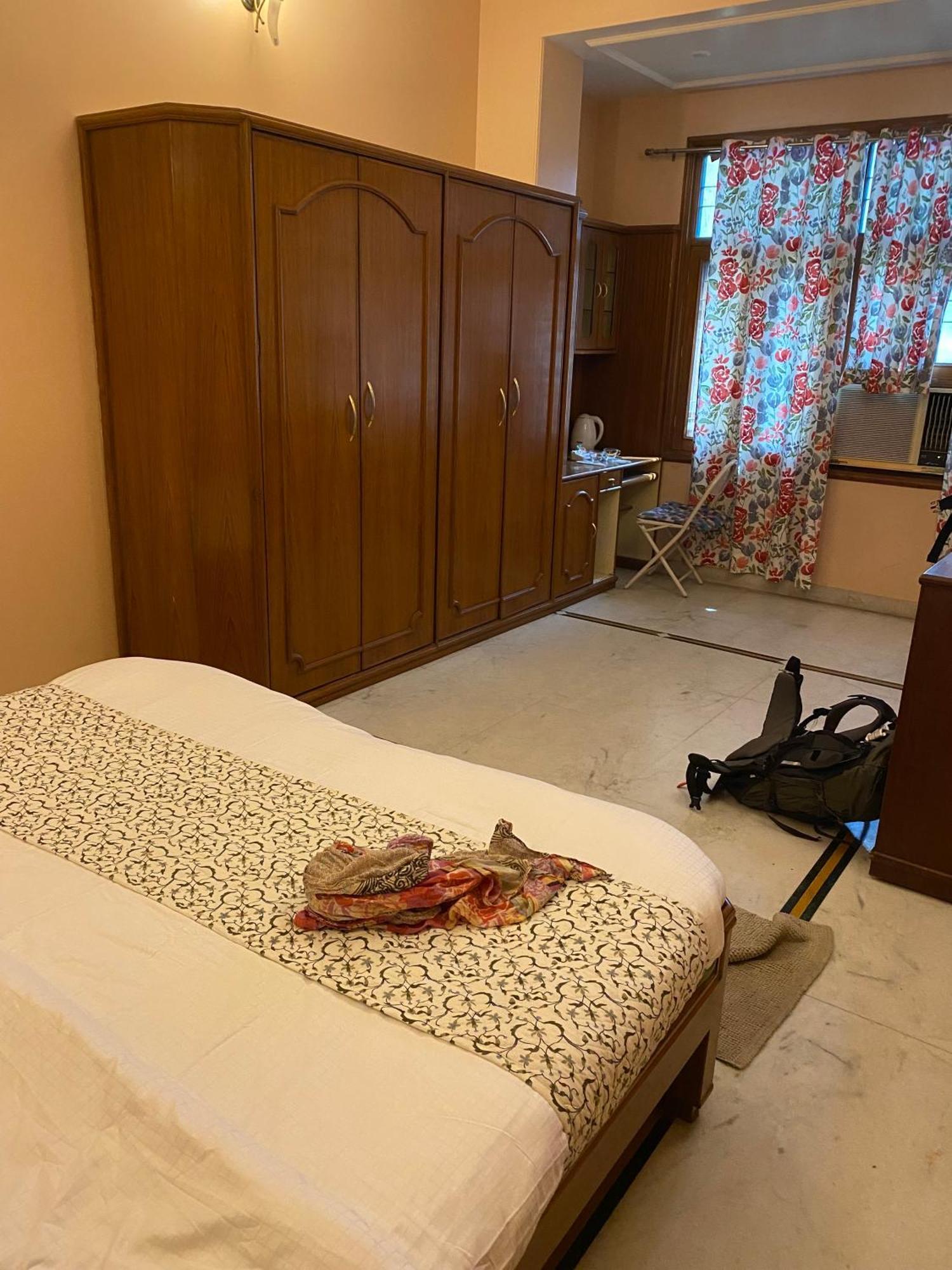 Hotel Pink Cozzy 3*