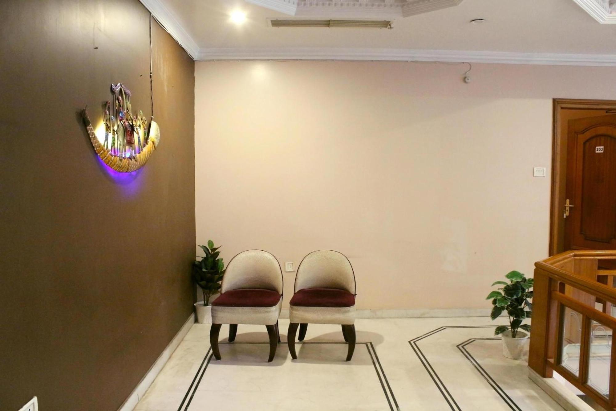 Pink Cozzy Hotel