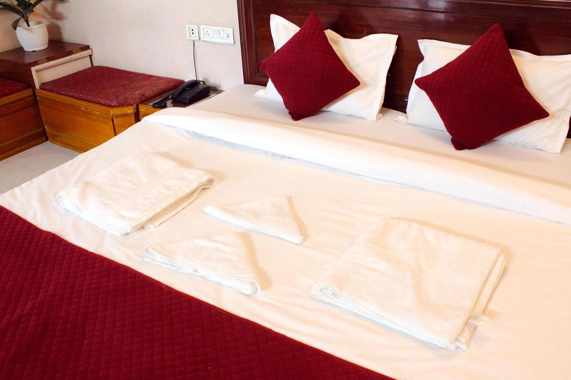Pink Cozzy 3* Jaipur