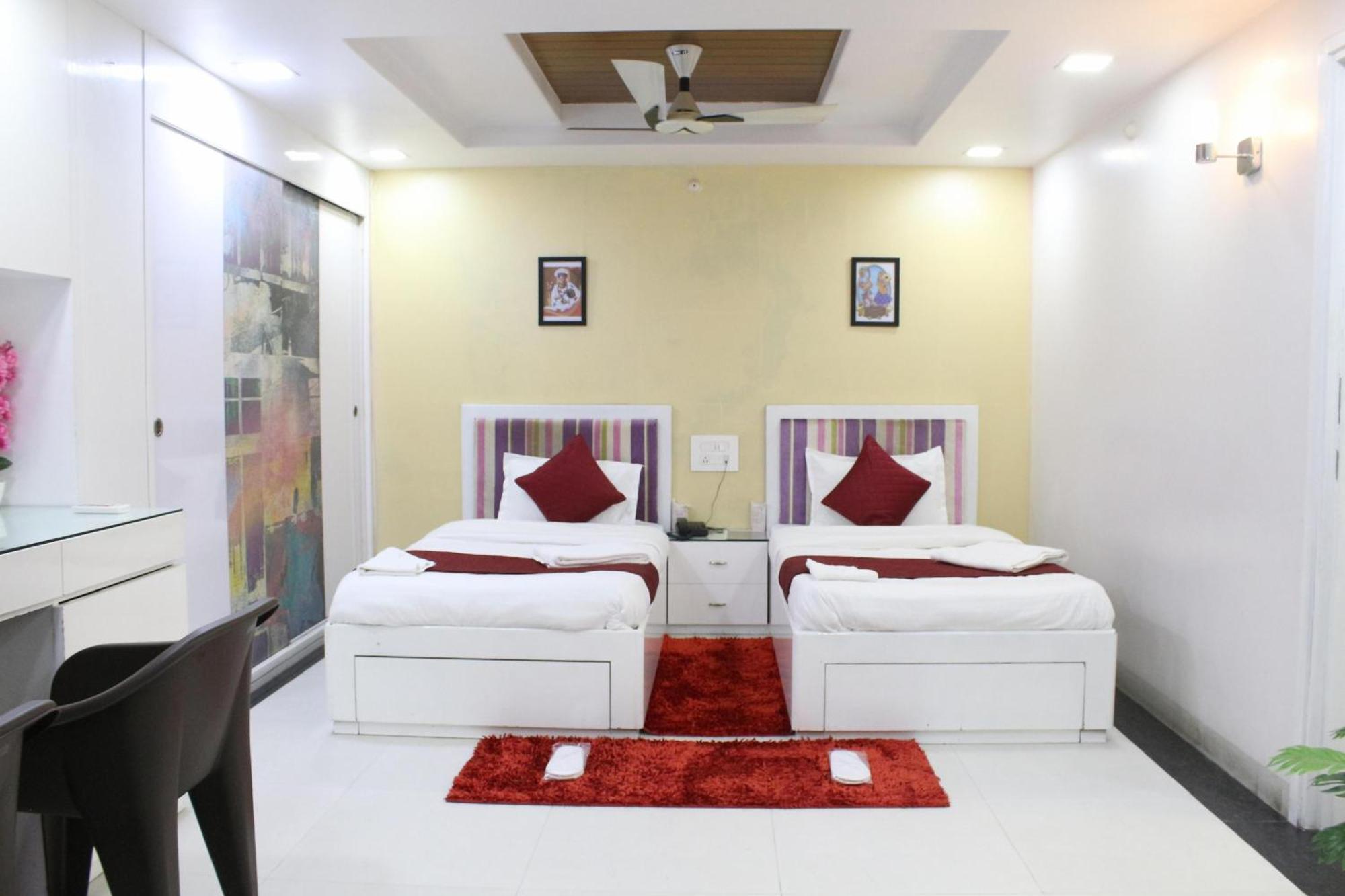 Pink Cozzy Hotel